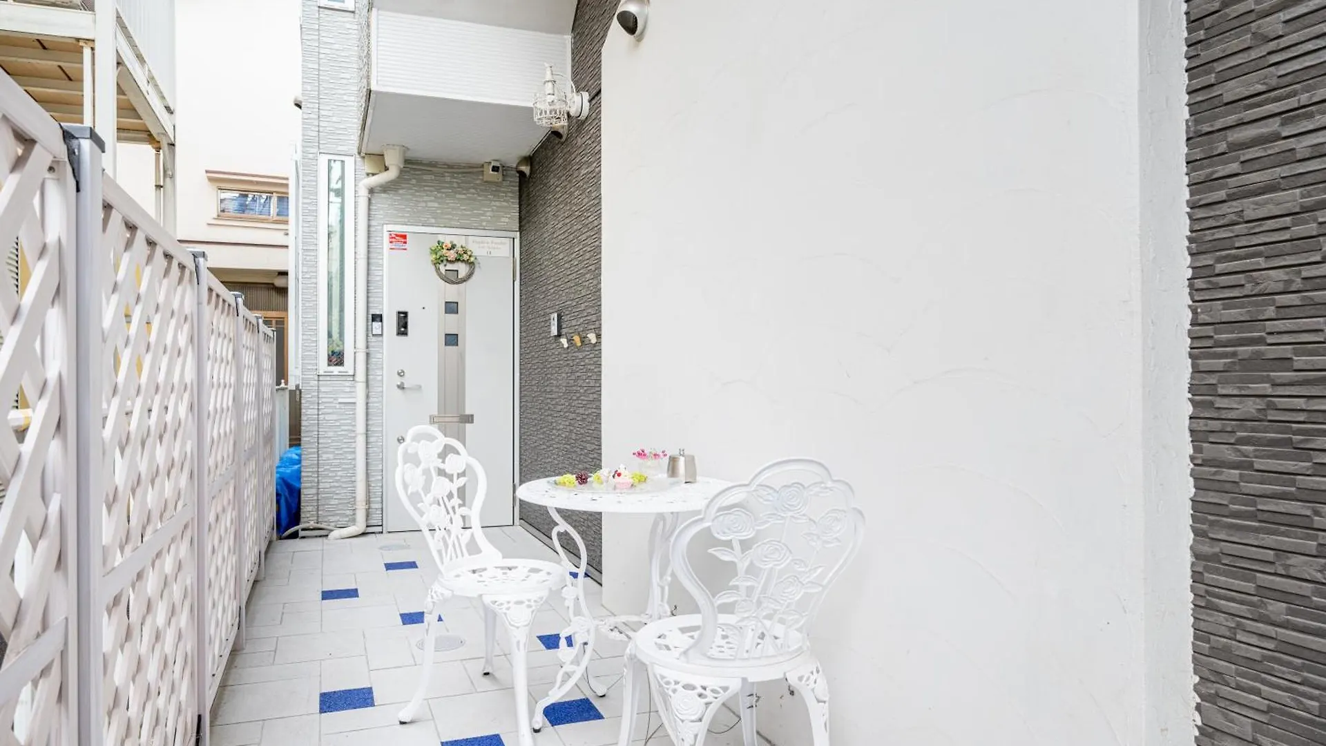 Papillon Paradis Nishi-Shinjuku 도쿄 0*,  일본
